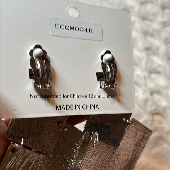 Set of 4 silver colored costume clip on earrings bundle 3 dangle and 1 hoop EUC - Picture 7 of 11